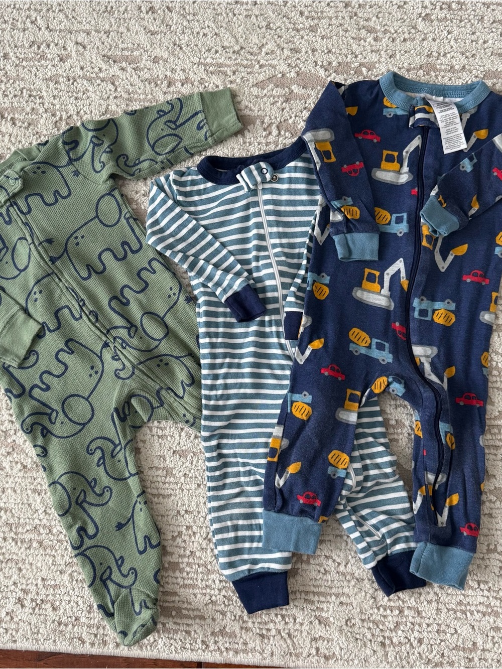 Baby boy bundle (6-9mo) - Picture 2 of 5